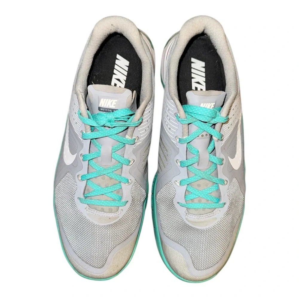Nike Metcon 2 Athletic Shoes - White and Aqua Men’s Size 8.5 Women’s 10